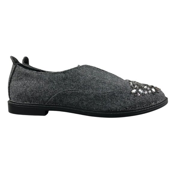 Simply Vera Vera Wang Womens Size 6 MED Lennie Grey Embellished Pointy Toe Flats - Picture 1 of 13